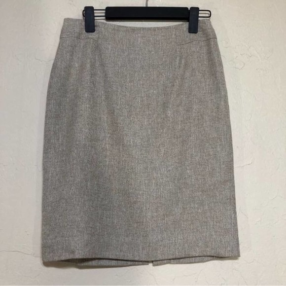 Ann Taylor Dresses & Skirts - Ann Taylor Womens Skirt 6 Petite Pencil Linen Blend